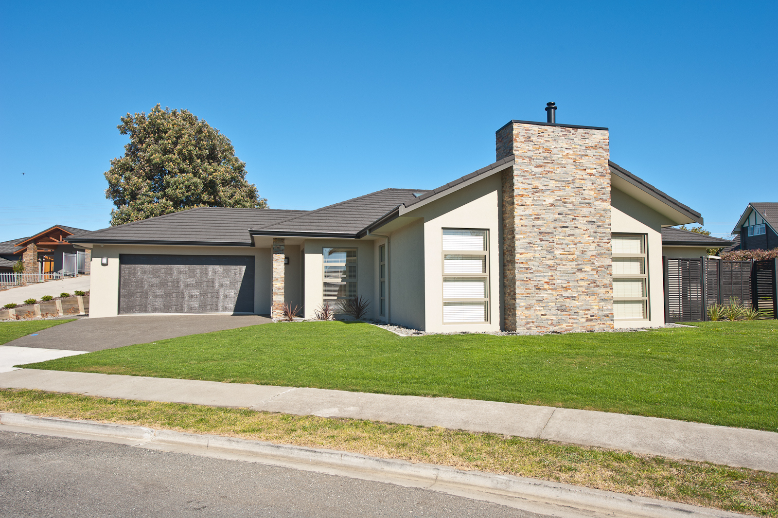 5 Webster 22 August 2011 002