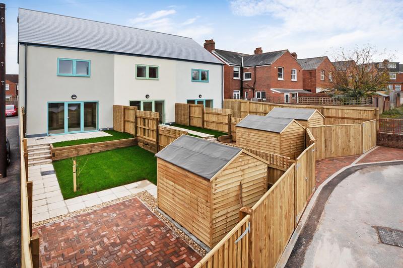 Should our social housing be passive?