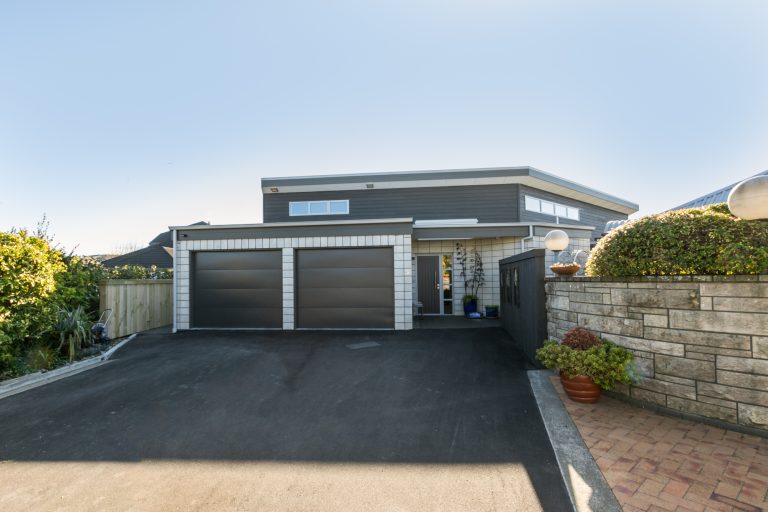 Greenmeadows - Image 1