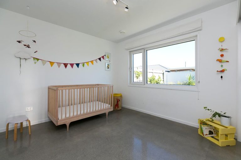 Taranaki Thornbury - Image 3