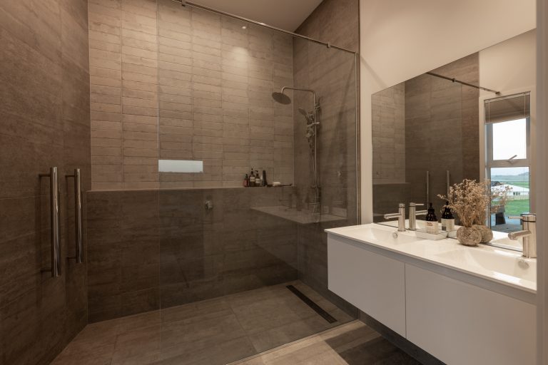 Foxton Beach - Image 3