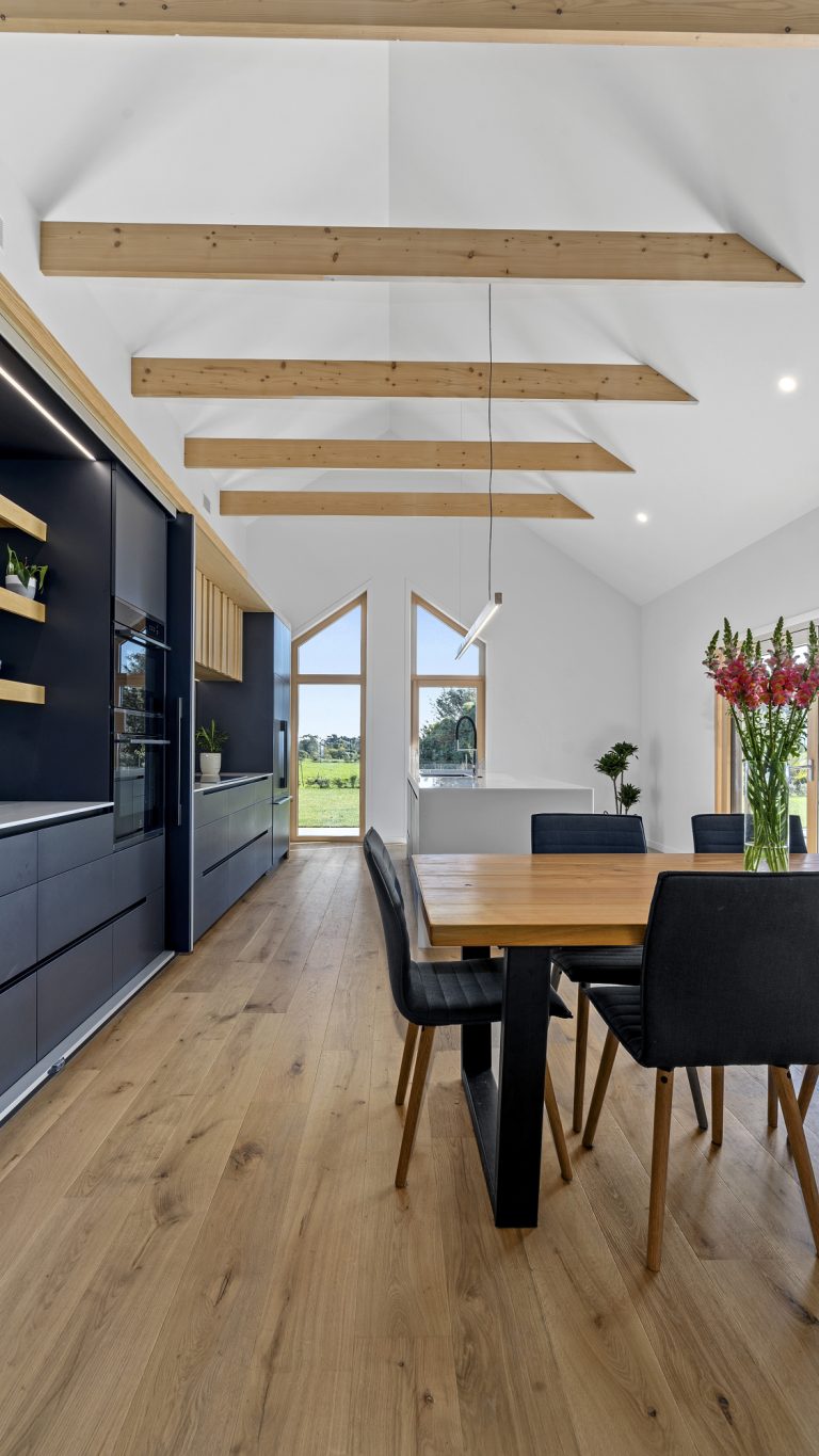 Oakura Cedar Sensation - Image 1