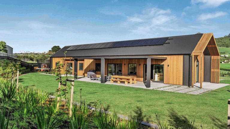 Oakura Cedar Sensation - Image 4