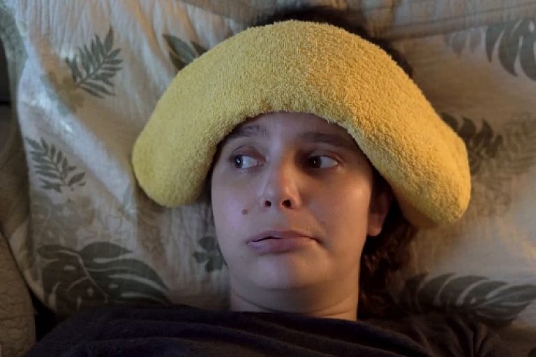 Webinar feb26 lady bed