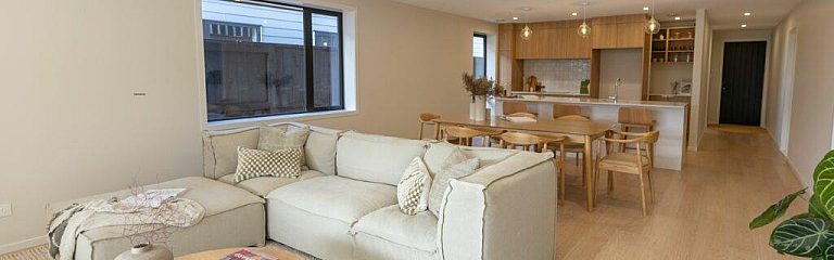 Your paragraph text 3 1024x320