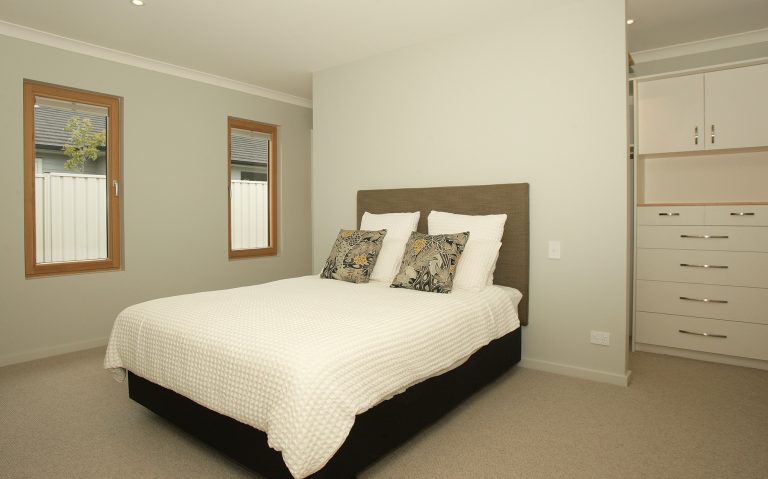 Hawkes Bay - Havelock North - Image 5