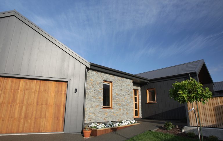 Hawkes Bay - Havelock North - Image 7