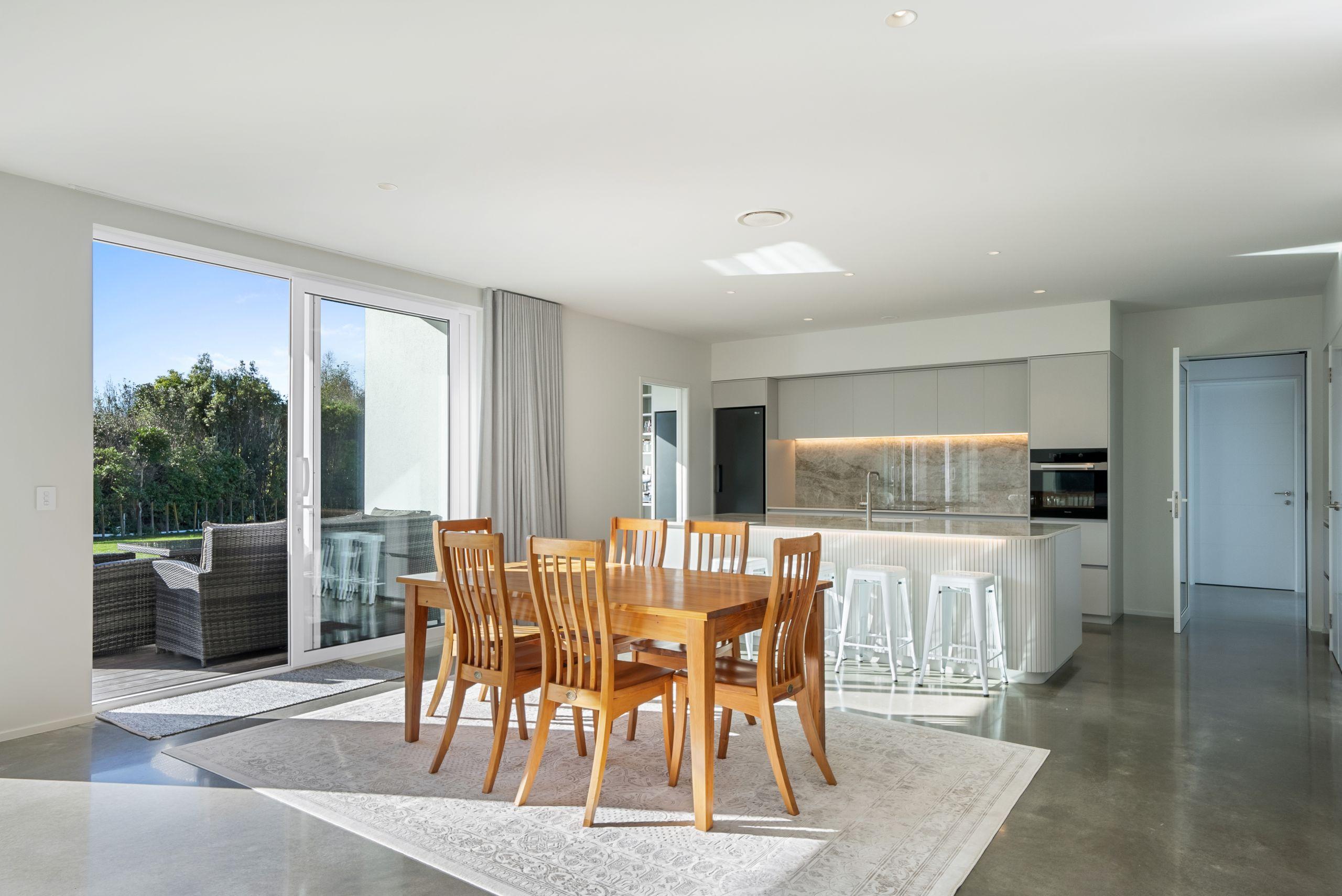 Aokautere Manawatu dining kitchen