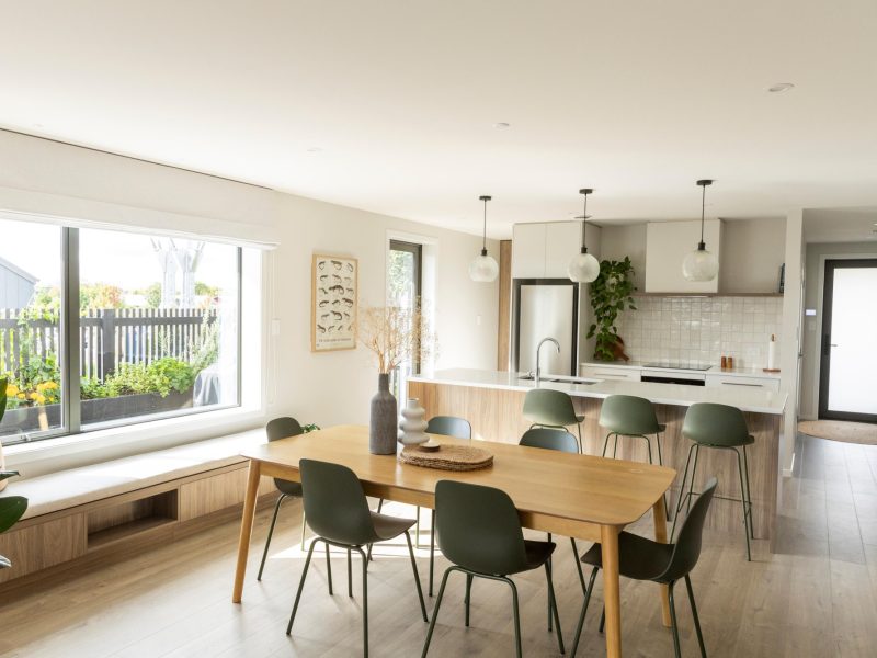 Musslewhite Waikato dining kitchen
