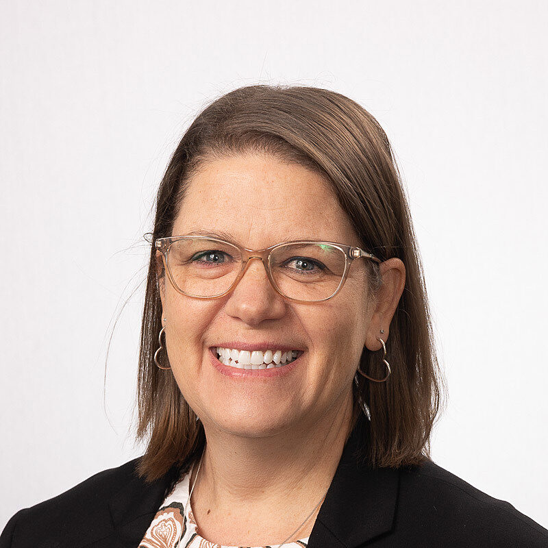 ROZ SAWYER